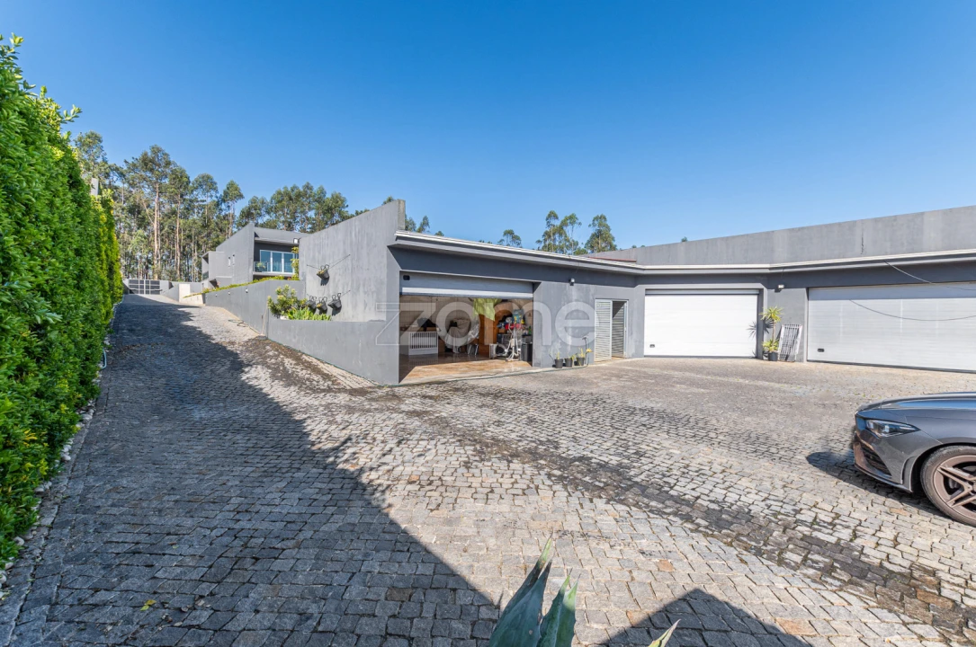 Moradia T4 para Venda em Junqueira Foto 72