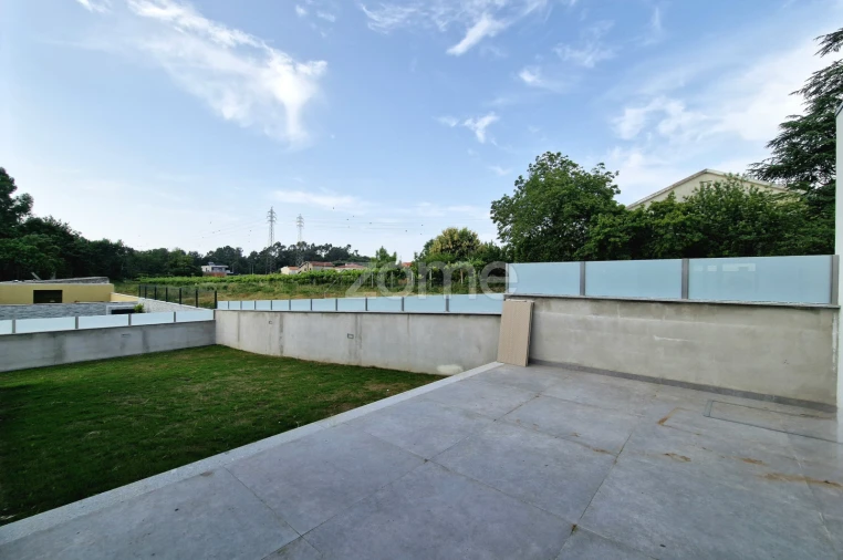 Moradia T3 para Venda em Merelim (São Paio), Panoias e Parada de Tibães Foto 19