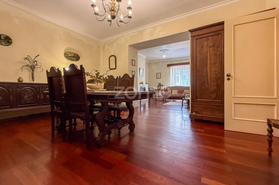 Moradia T7 para Venda em Ponta Delgada (São Sebastião) Foto 9