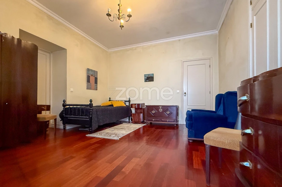 Moradia T7 para Venda em Ponta Delgada (São Sebastião) Foto 16