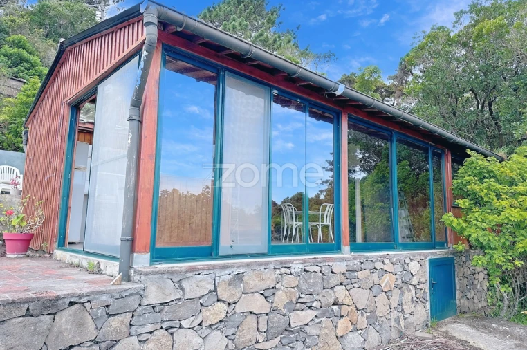 Moradia T1 para Venda em Santo Espirito