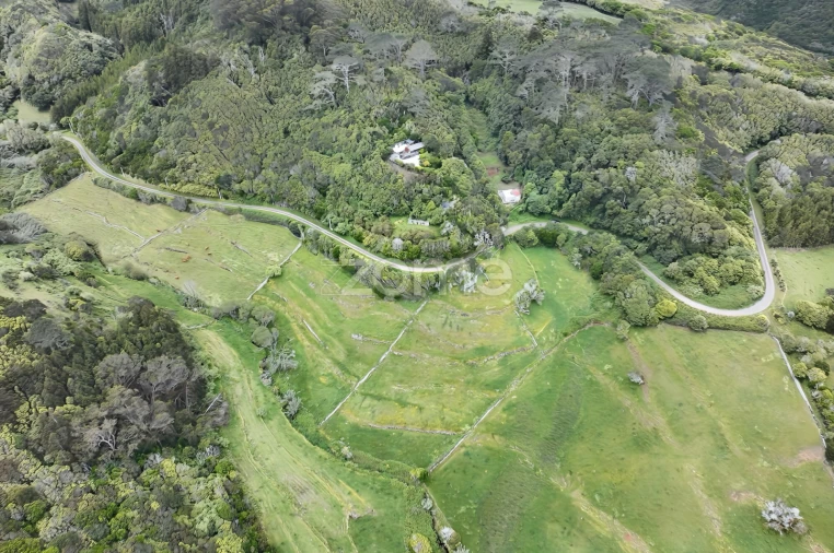 Moradia T1 para Venda em Santo Espirito Foto 14