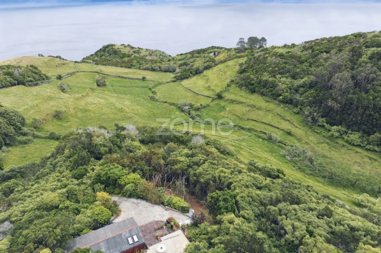 Moradia T1 para Venda em Santo Espirito Foto 15