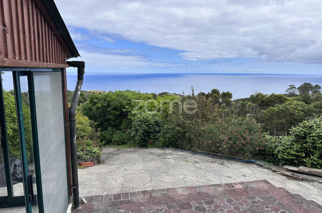 Moradia T1 para Venda em Santo Espirito Foto 13