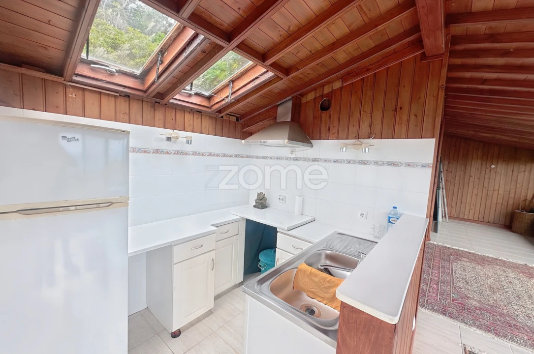 Moradia T1 para Venda em Santo Espirito Foto 8