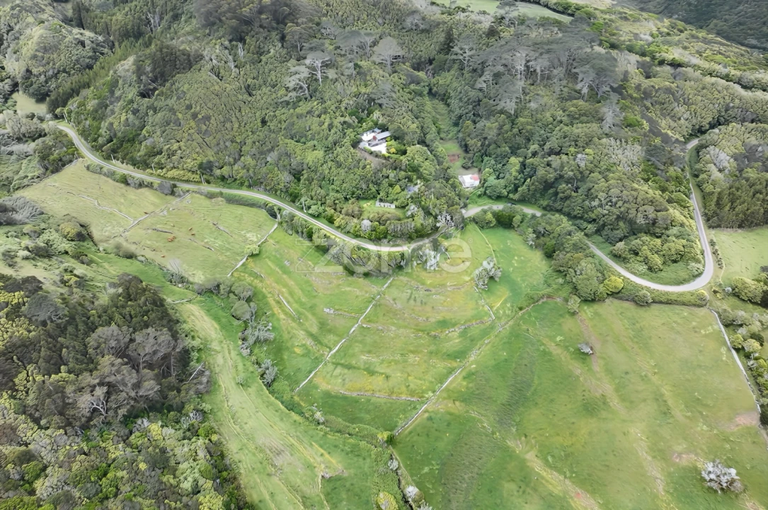 Moradia T1 para Venda em Santo Espirito Foto 14