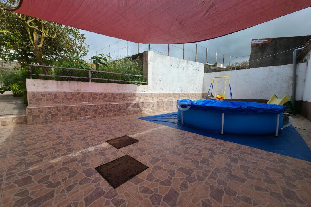 Moradia T3 para Venda em Achadinha Foto 17