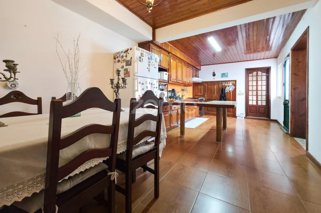 Moradia T3 para Venda em Achadinha Foto 13