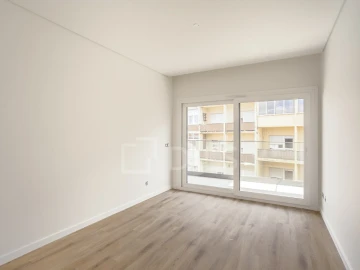 Apartamento T4 para Venda em Almada, Cova da Piedade, Pragal e Cacilhas