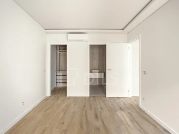 Apartamento T4 para Venda em Almada, Cova da Piedade, Pragal e Cacilhas