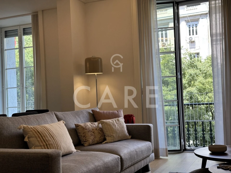 Apartamento T4 para Venda em Avenidas Novas Foto 1