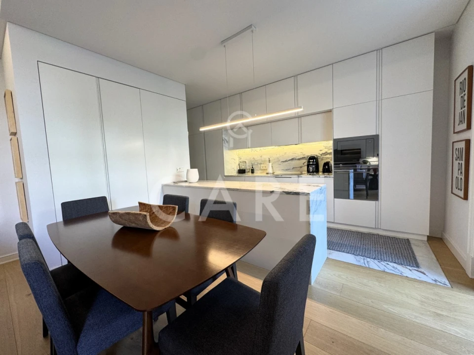 Apartamento T4 para Venda em Avenidas Novas Foto 4