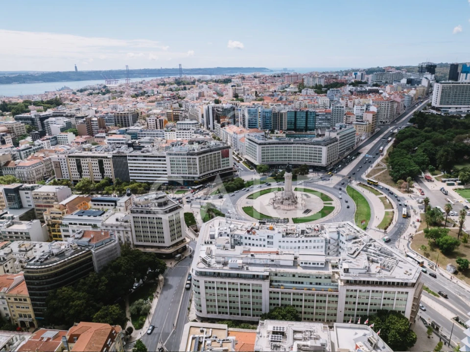 Apartamento T4 para Venda em Avenidas Novas Foto 56