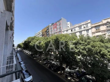 Apartamento T4 para Venda em Avenidas Novas