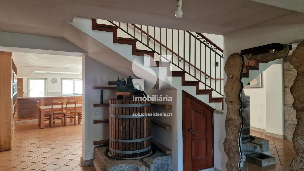 Moradia T5 para Venda em Rebordosa Foto 21