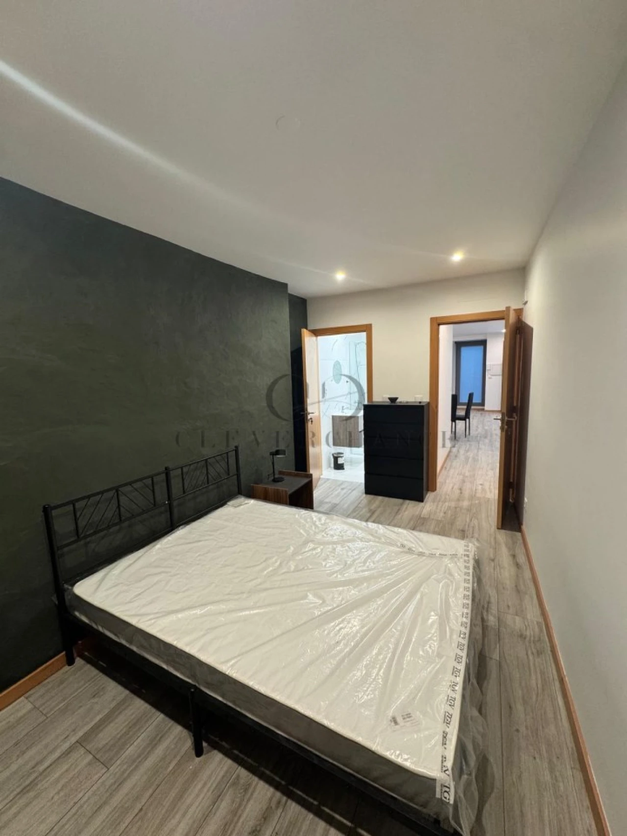 Quarto para Arrendamento em Santa Marinha e São Pedro da Afurada Foto 1