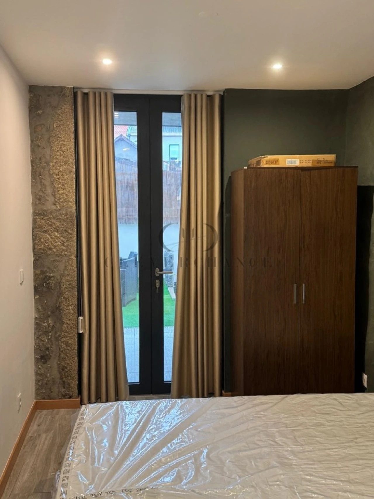 Quarto para Arrendamento em Santa Marinha e São Pedro da Afurada Foto 2