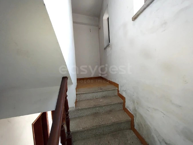 Moradia T3 para Venda em Mata de Lobos Foto 10