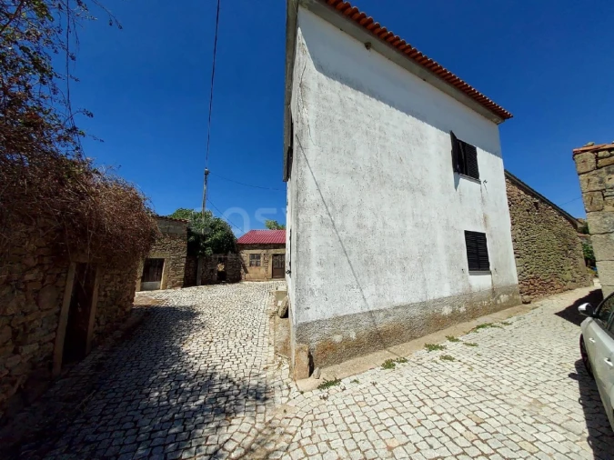 Moradia T3 para Venda em Mata de Lobos Foto 15