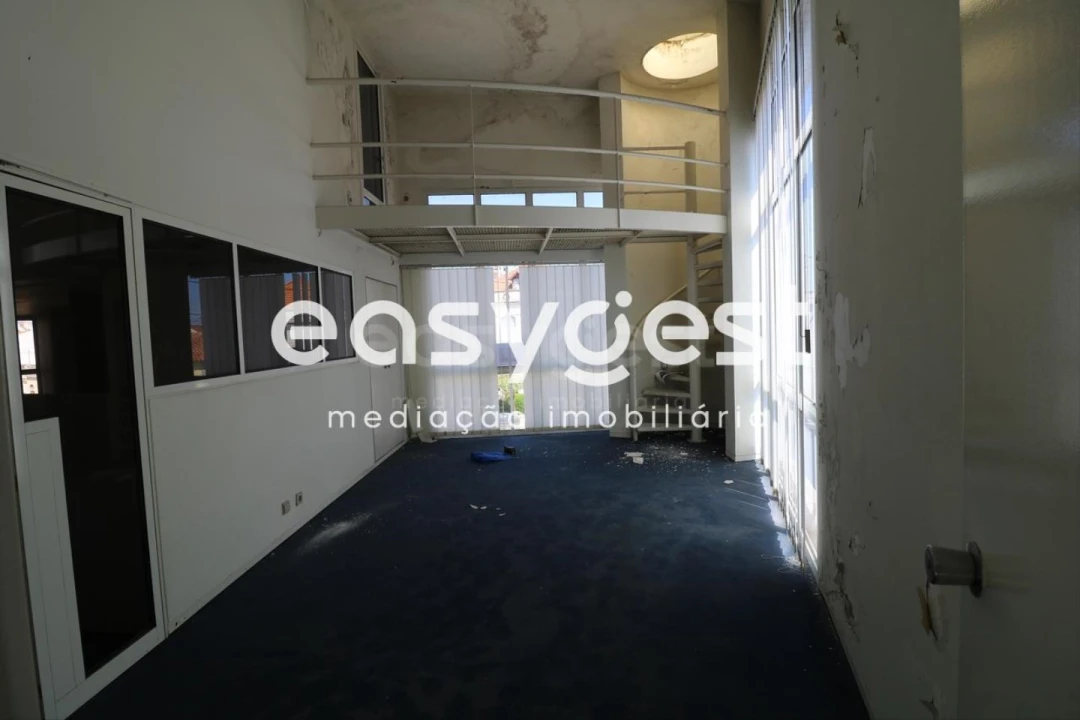 Loja para Venda em Couço Foto 8