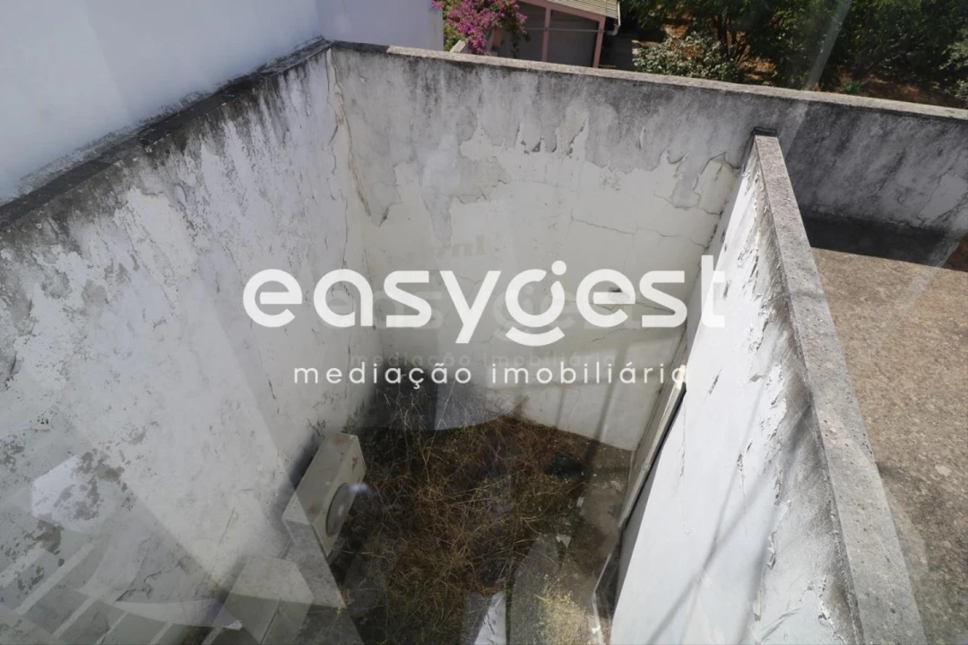 Loja para Venda em Couço Foto 13