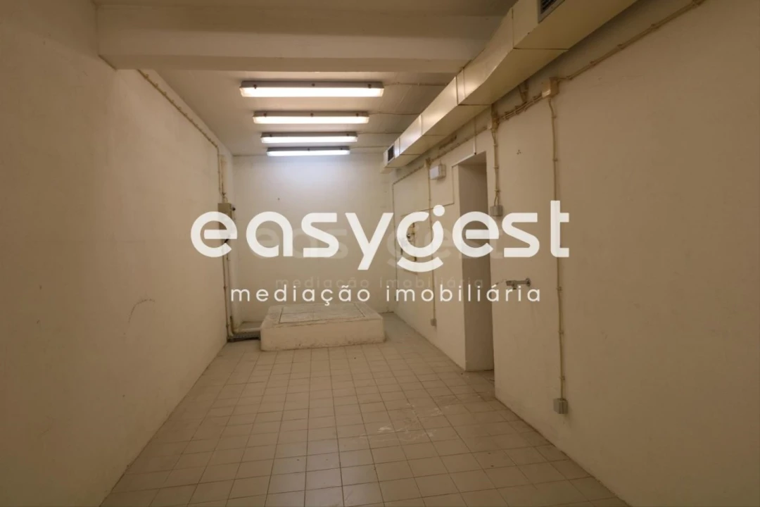 Loja para Venda em Couço Foto 40