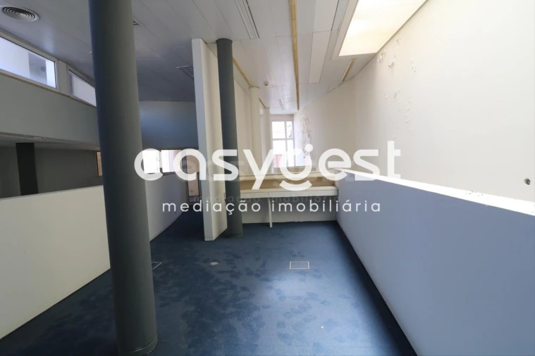 Loja para Venda em Couço Foto 11