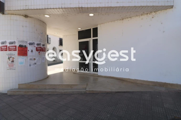 Loja para Venda em Couço Foto 23