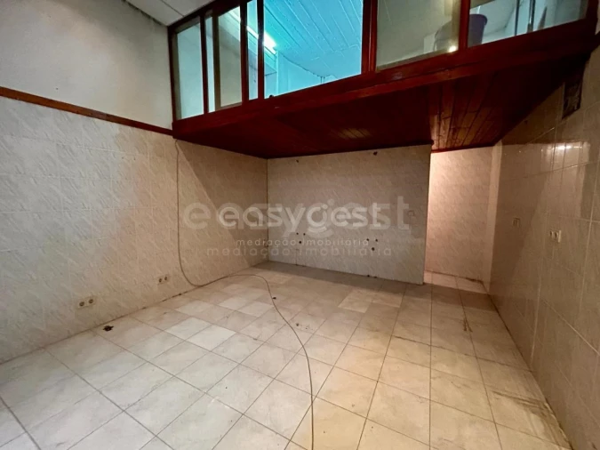 Loja para Venda em Póvoa de Santa Iria e Forte da Casa Foto 19