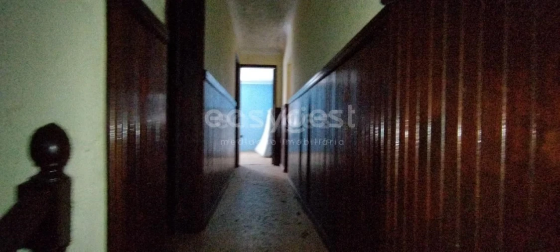 Moradia T4 para Venda em Manteigas (São Pedro) Foto 23