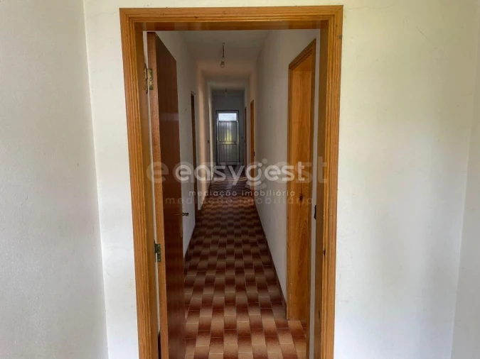 Moradia T4 para Venda em Amor Foto 12