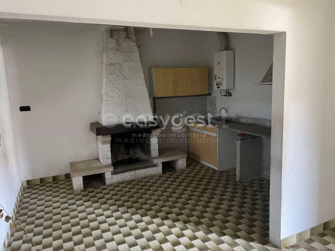 Moradia T4 para Venda em Amor Foto 13