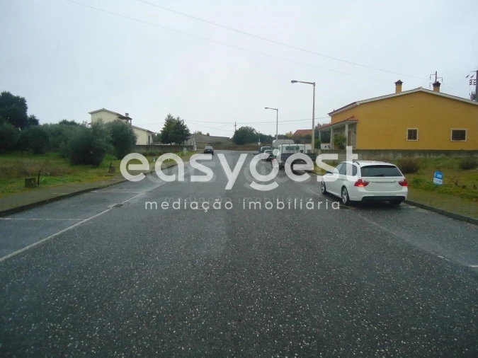 Terreno para Venda em Escalos de Cima e Lousa Foto 13