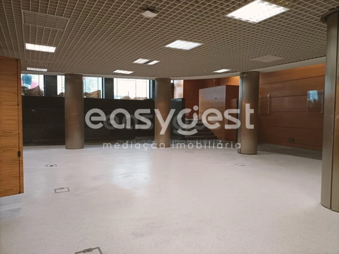 Loja para Venda em Águeda e Borralha Foto 7