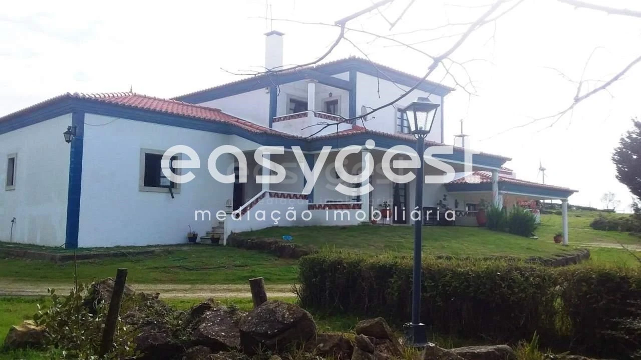 Quinta T3 para Venda em Santo Quintino Foto 21