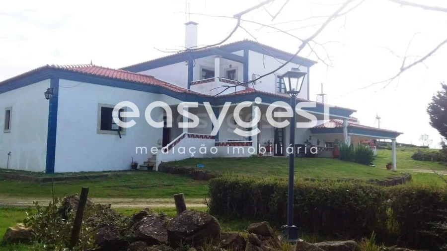 Quinta T3 para Venda em Santo Quintino Foto 21