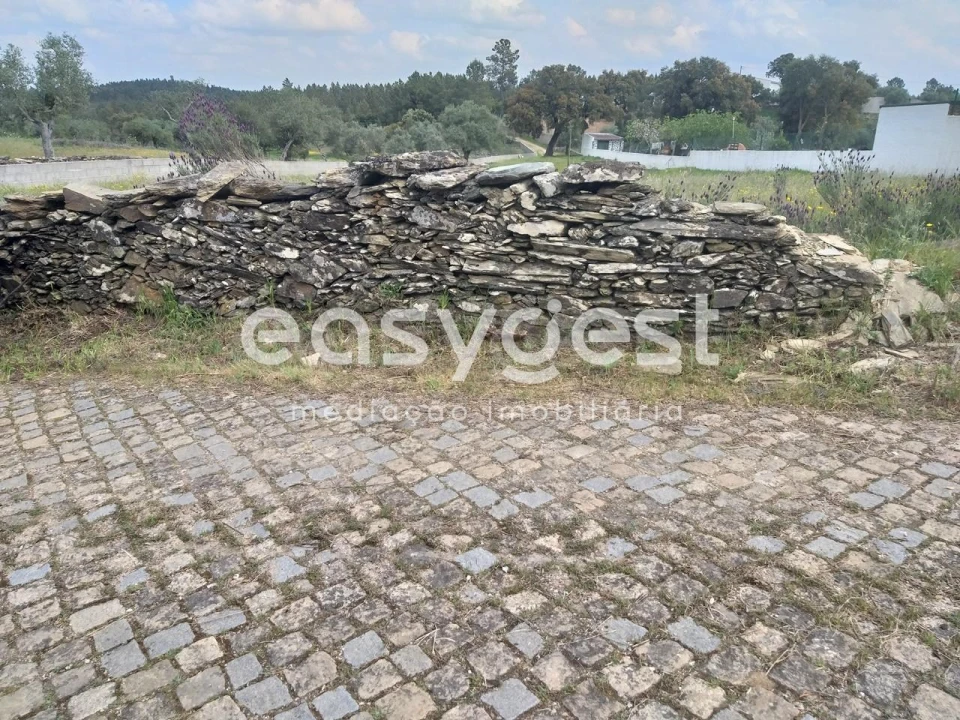 Terreno para Venda em Benquerenças Foto 43