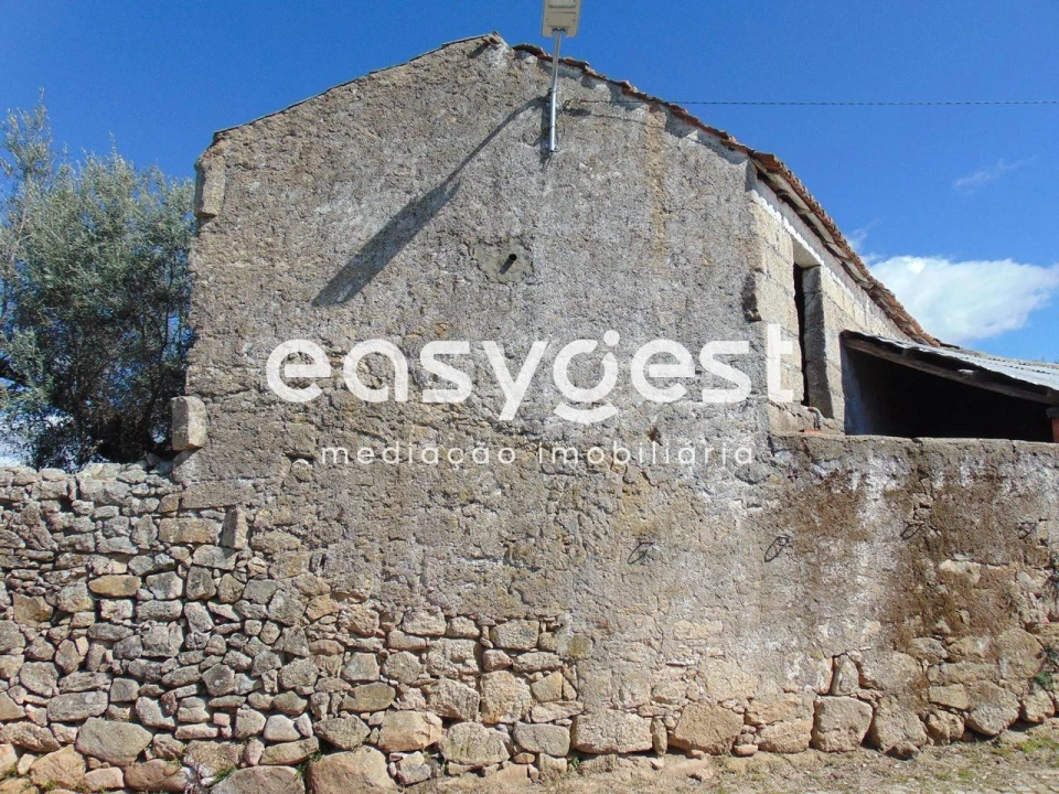 Armazém para Venda em Escalos de Cima e Lousa Foto 21