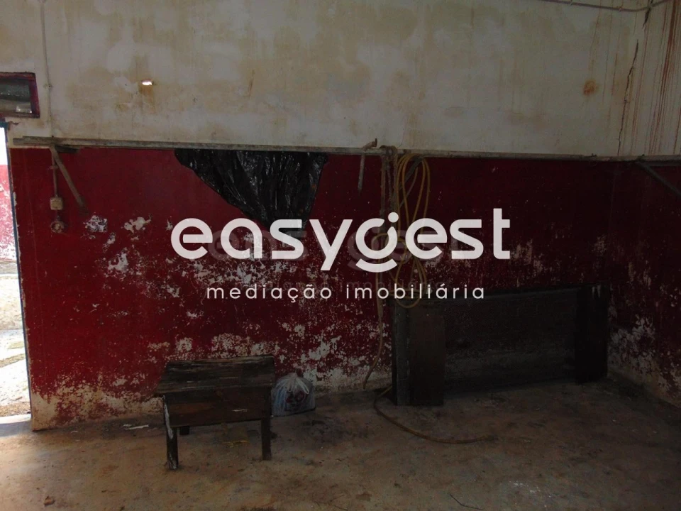 Armazém para Venda em Escalos de Cima e Lousa Foto 26