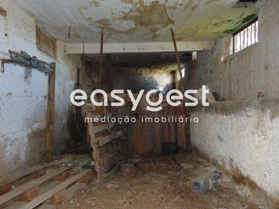 Armazém para Venda em Escalos de Cima e Lousa Foto 30