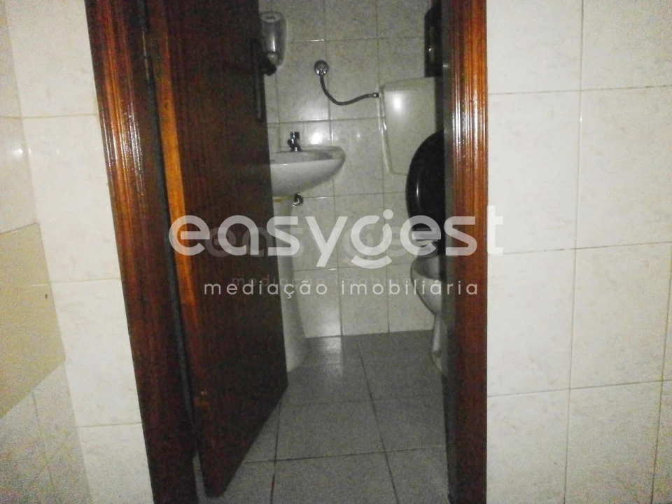 Negócio para Venda em Fundão, Valverde, Donas, A. Joanes, A. Nova Cabo Foto 10