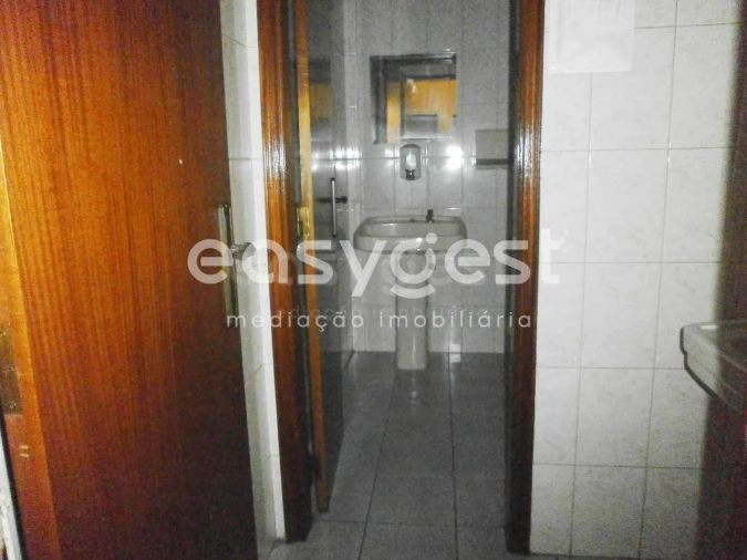 Negócio para Venda em Fundão, Valverde, Donas, A. Joanes, A. Nova Cabo Foto 13