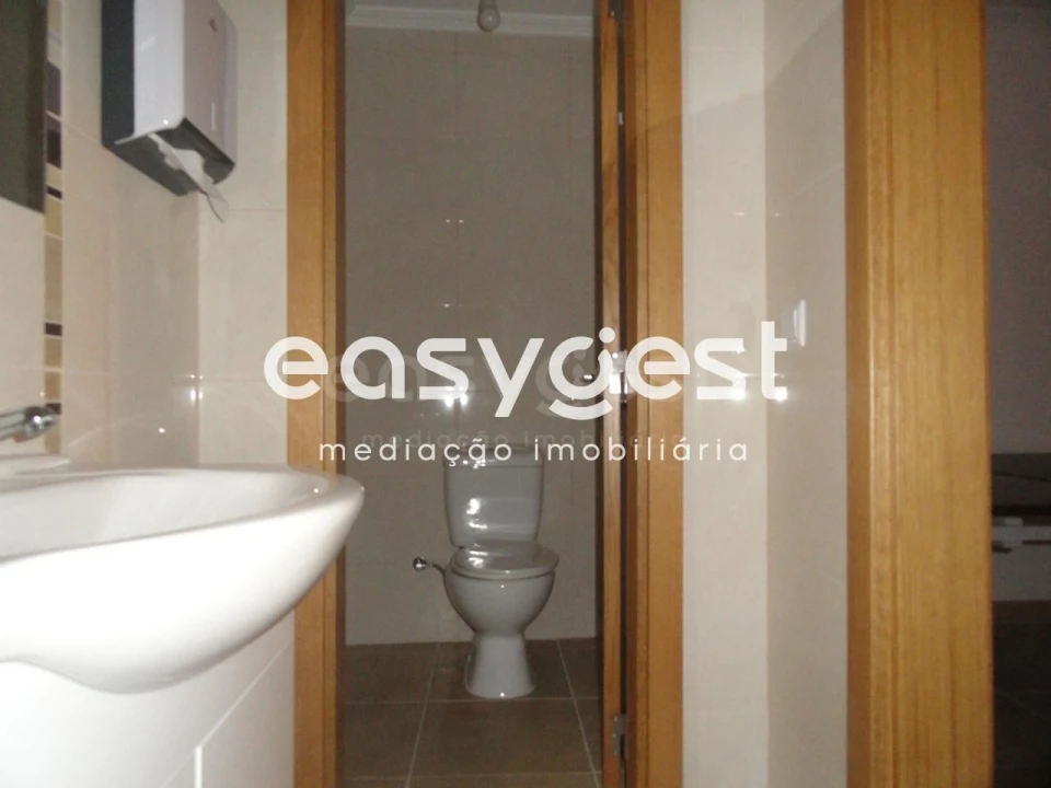 Prédio para Venda em Fundão, Valverde, Donas, A. Joanes, A. Nova Cabo Foto 11