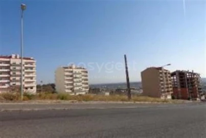 Terreno para Venda em Alenquer (Santo Estêvão e Triana)