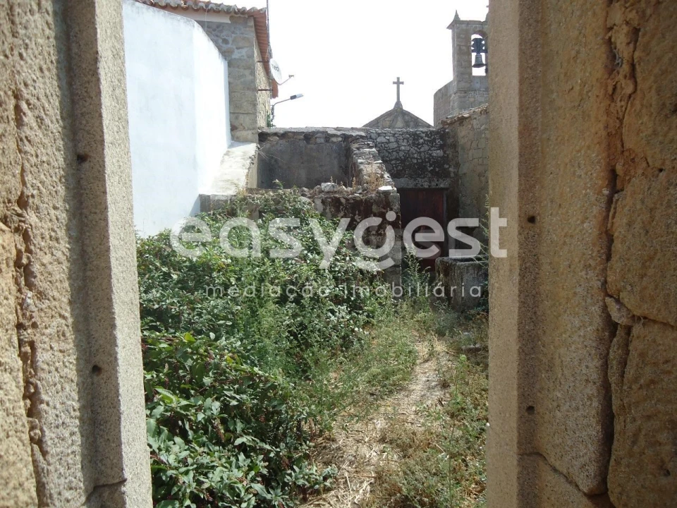 Moradia para Venda em Monfortinho e Salvaterra do Extremo Foto 24