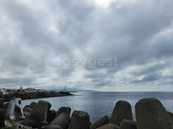 Prédio para Venda em Santa Clara