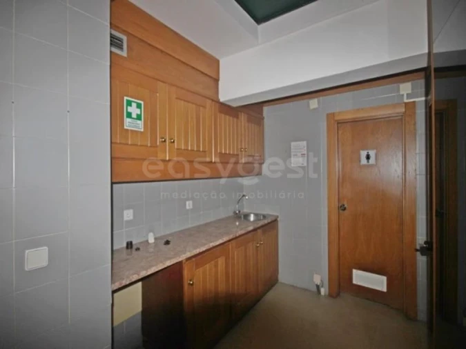 Loja para Venda em Marvila, Ribeira Santarém, São Salvador, São Nicolau Foto 9