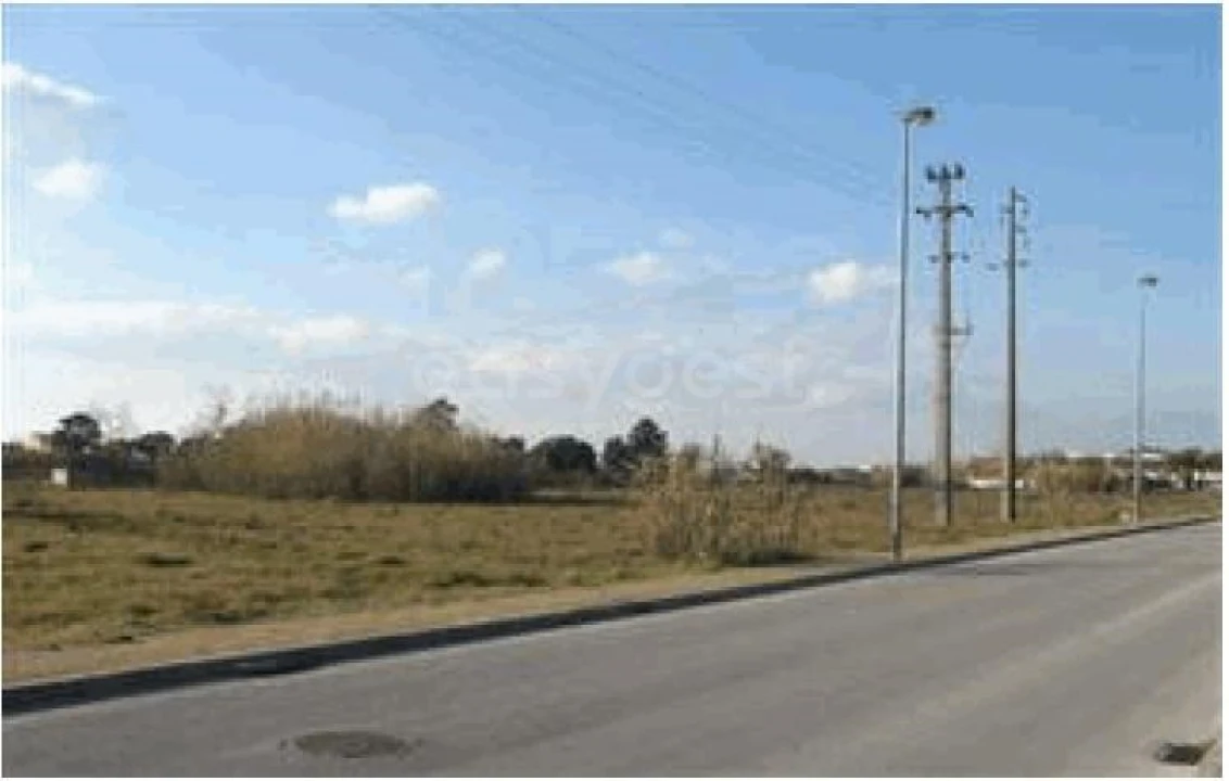 Terreno para Venda em Alhos Vedros Foto 2