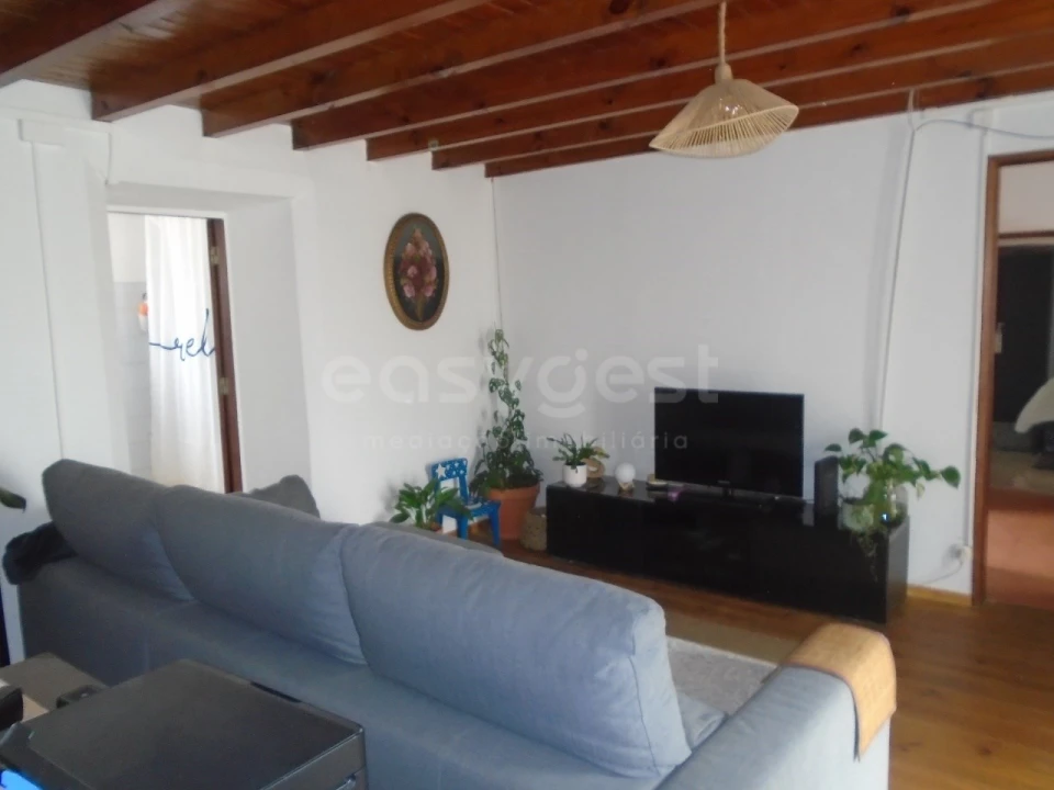 Moradia T2 para Venda em Turquel Foto 6