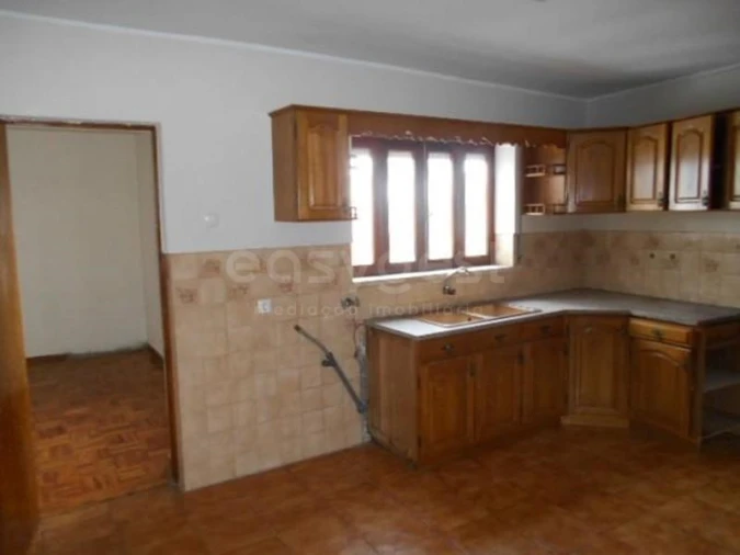 Moradia T6 para Venda em Paços da Serra Foto 3